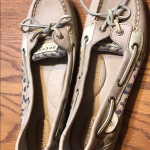 Sperrys size 10